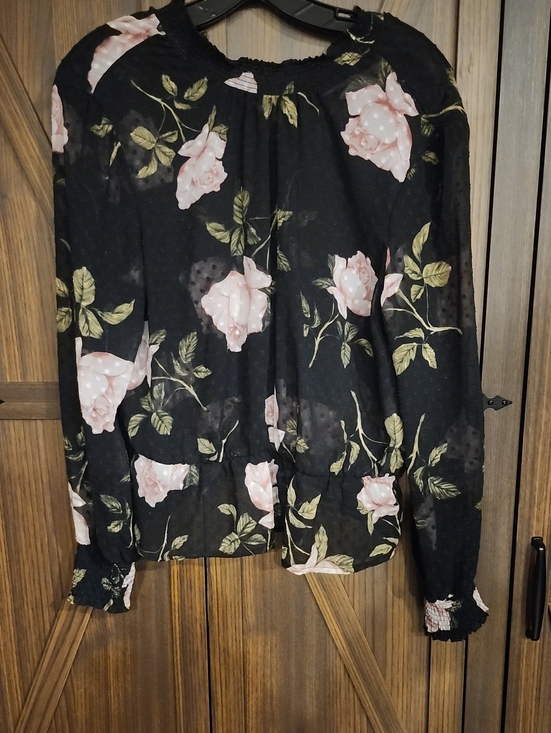 Dynamite Tops - Dynamite Black Blouse with Pink Rose Print